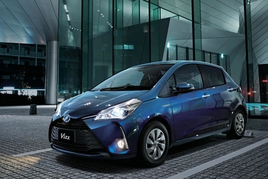 特別仕様車HYBRID F“Safety Edition Ⅲ”